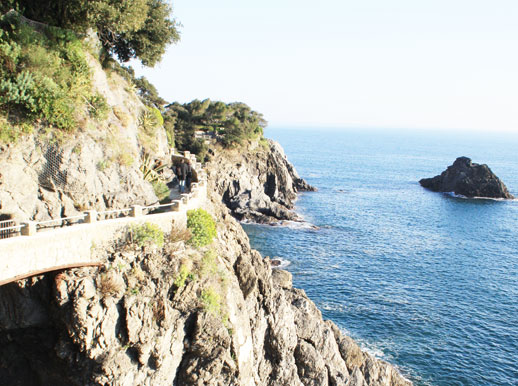 bar dell'amore nella via dell'amore cinque terre